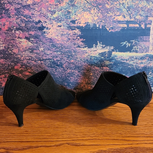 STYLE & CO. HEELS - Picture 6 of 10